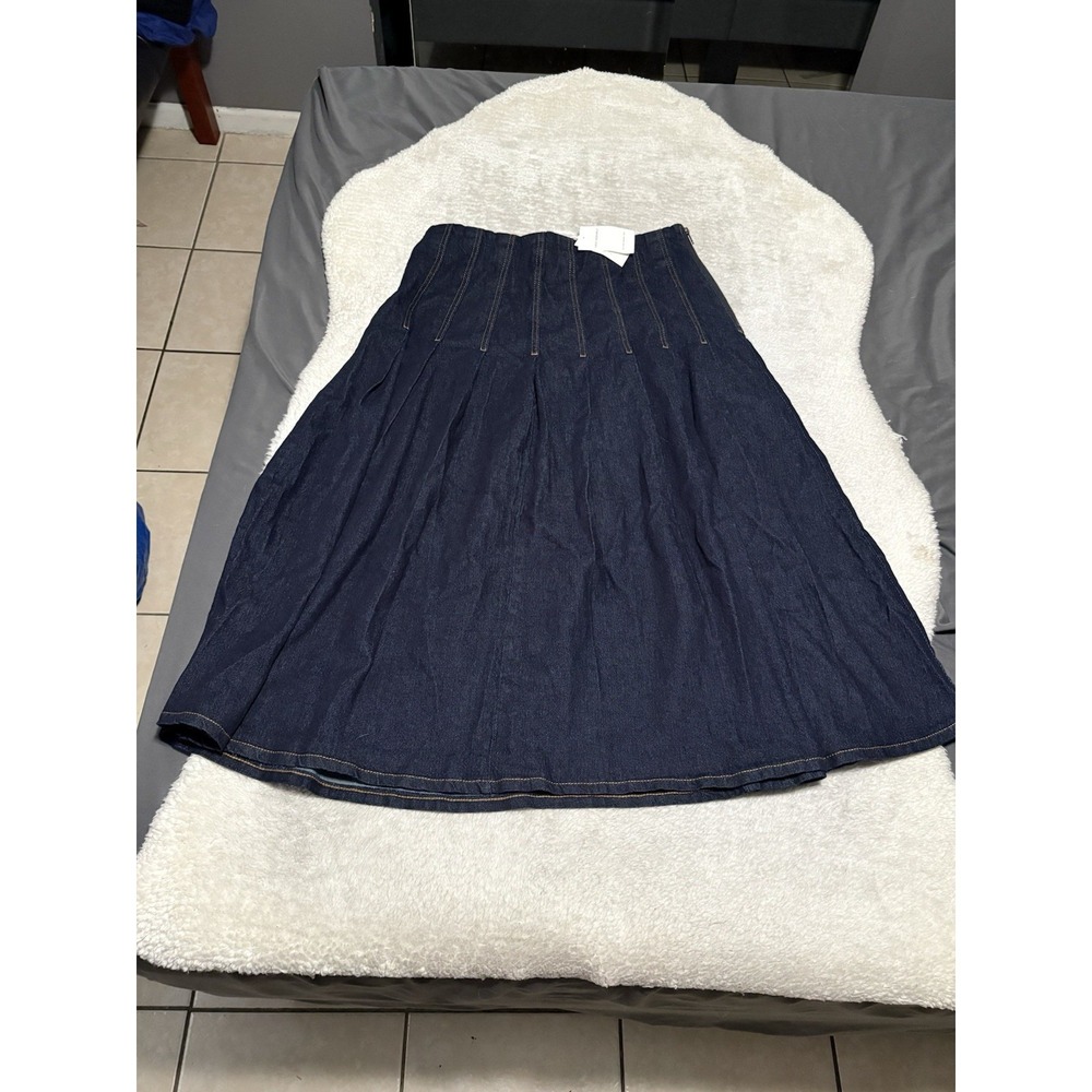 New Free Assembly Pleated Denim Maxi Skirt Size 14 NWT